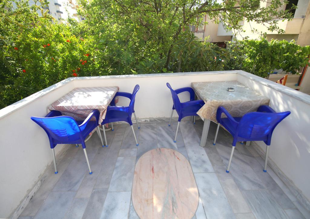 My Home Guest House Durrës Esterno foto