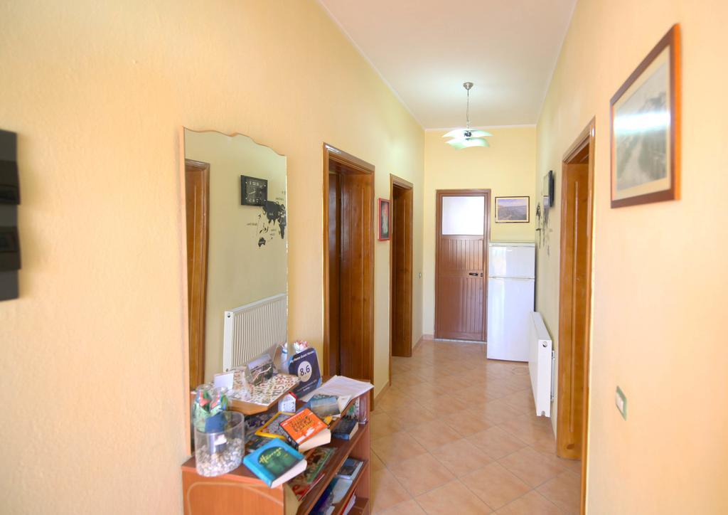 My Home Guest House Durrës Esterno foto